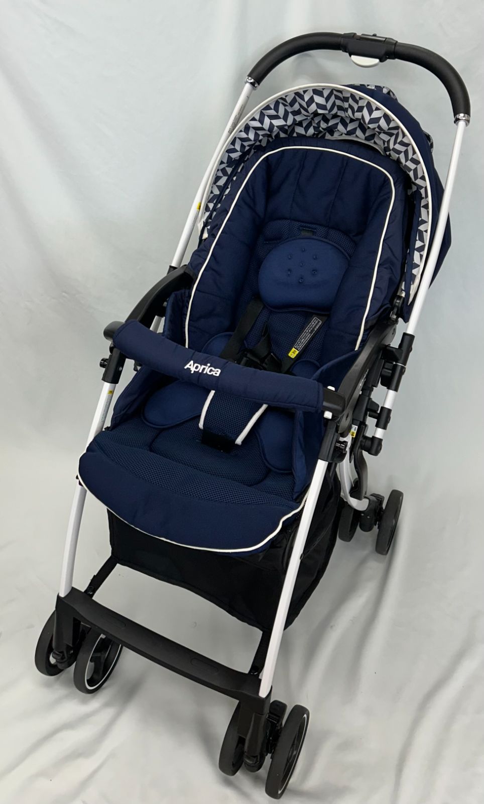 ラクーナ クッション Be LIMITED ヘリンボーン NV (ベビーザらス限定