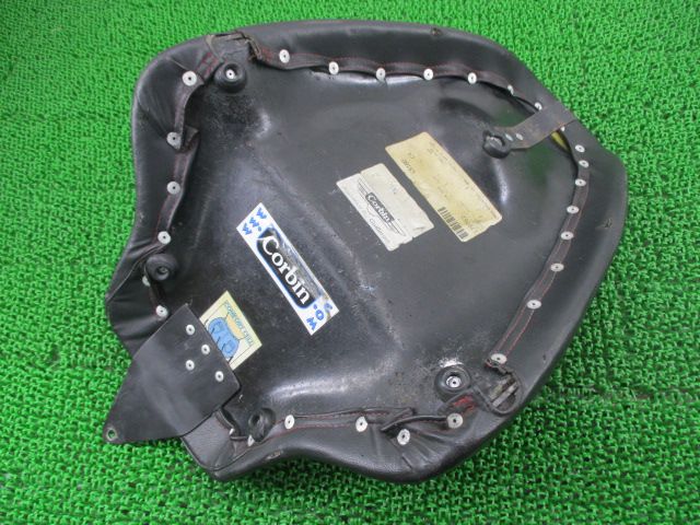 コルビン製ハーレーFLSTC1580 シート 社外 2010年式外し ワンオフ