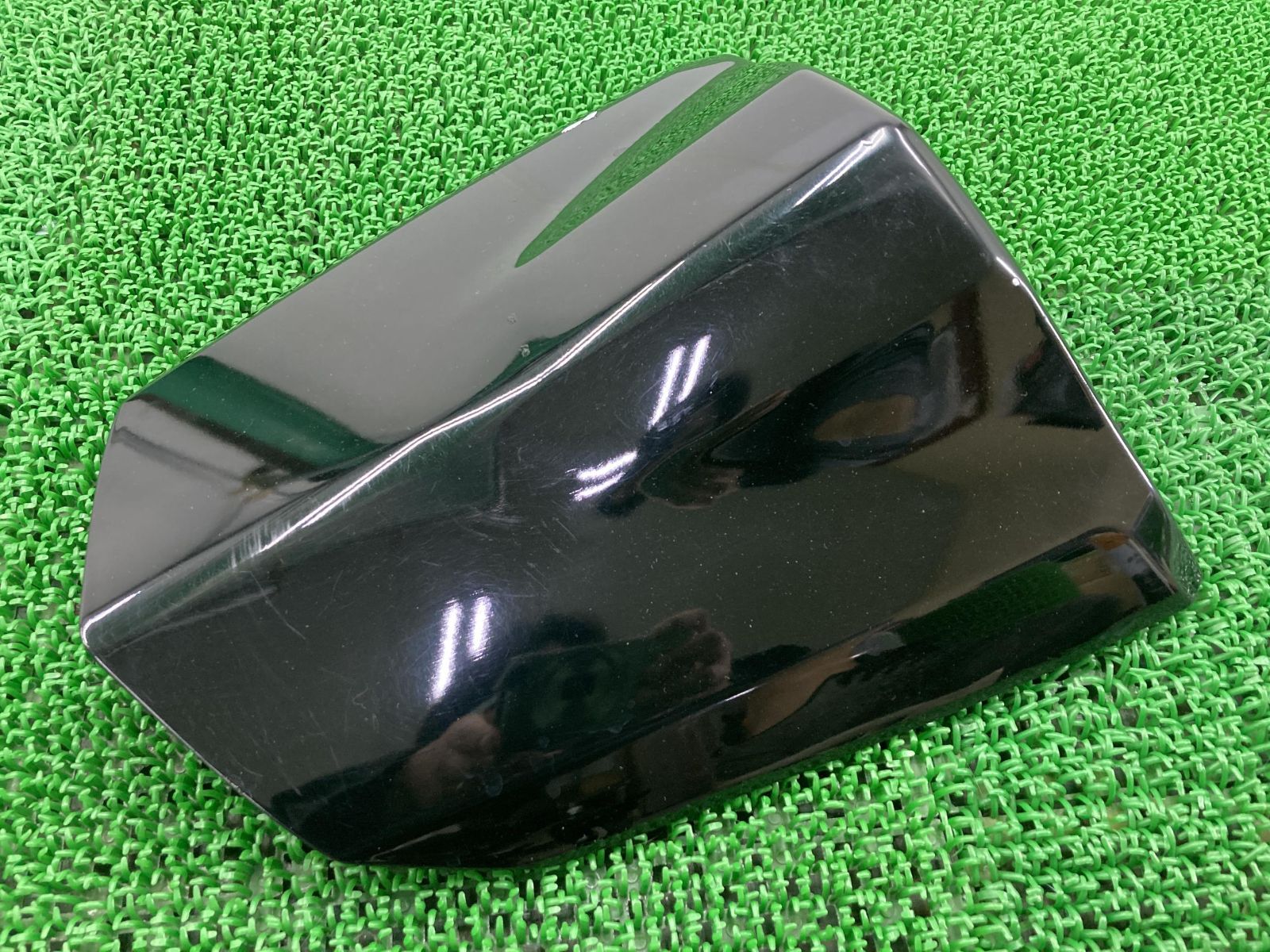 GSX-R750 タンデムシート 45300-33E00 スズキ 純正 バイク 部品 GR7DA 張り替えベースに 車検 Genuine:22170311
