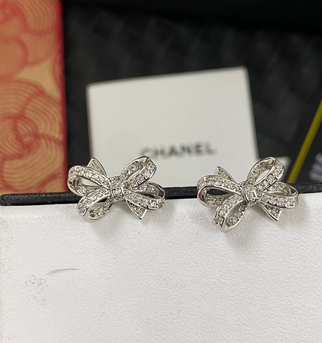 シャネル CHANEL ピアス リボン 新品未使用｜ファッション