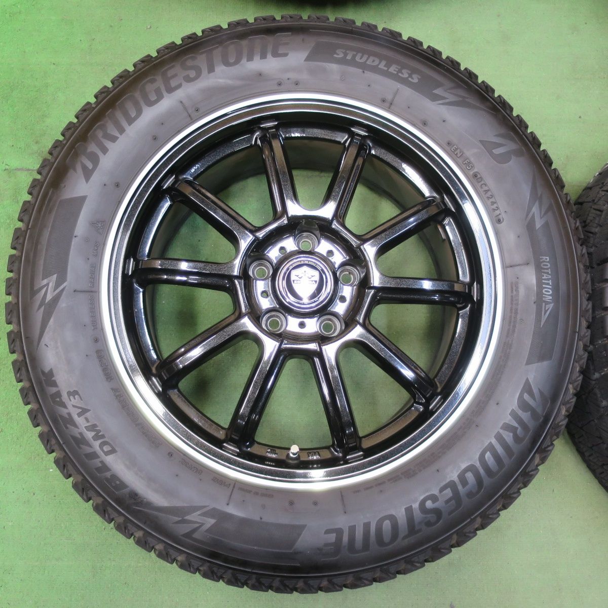 エステローザ 17インチ