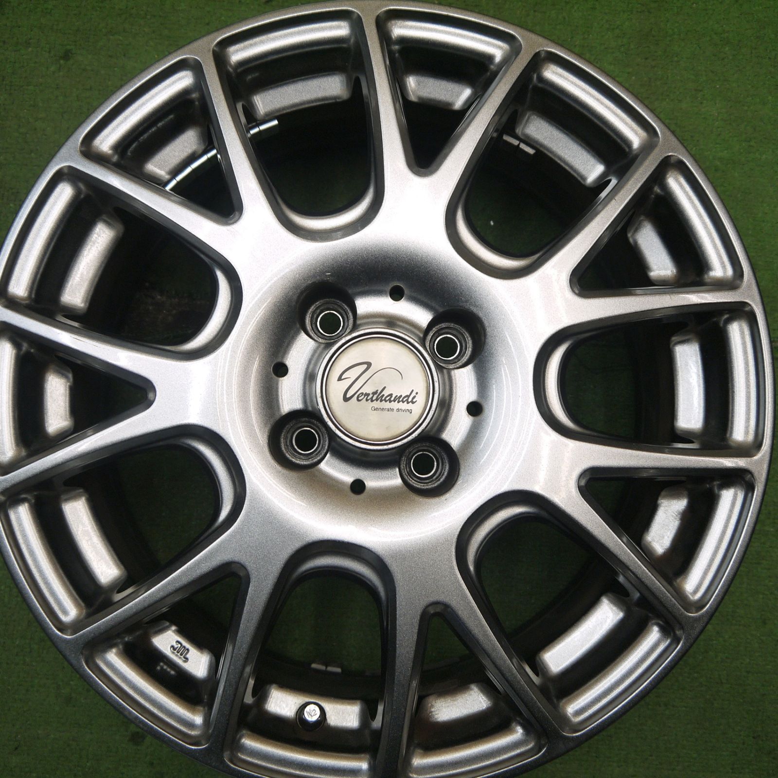 送料無料] 4本価格☆Verthandi YH-M7V 16インチ ホイール 16×6.5J 