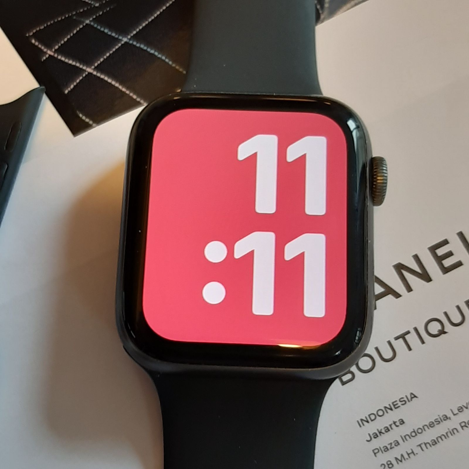 Watch 44m