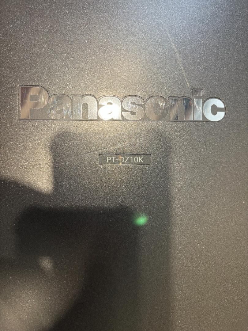 Panasonic 業務用PT-DZ870LK WUXGA - メルカリ