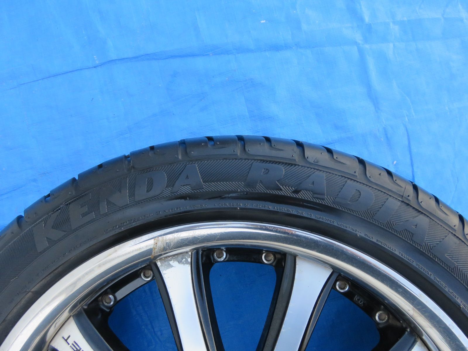 SFC2812|RAYS BLACK FLEET 18インチ 18×8J 33 5穴 PCD114.3 ホイールタイヤ 225|45ZR18 2019年製 ４本セット|クラウン フェアレディZ