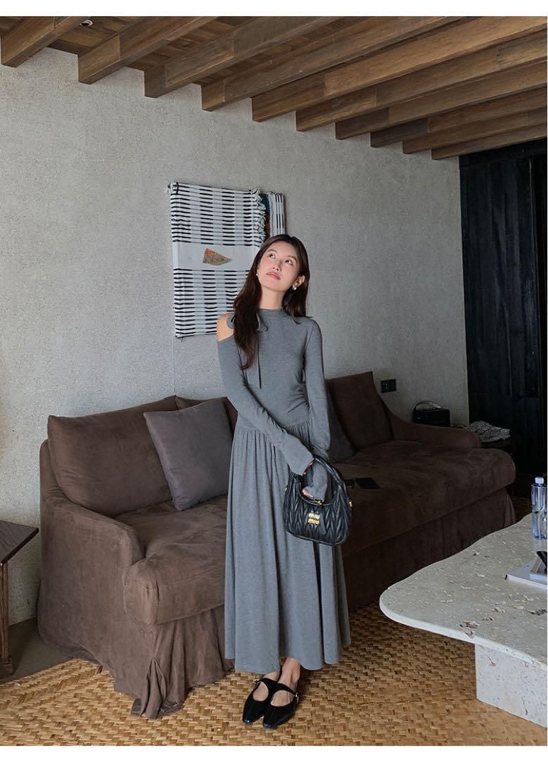 注目度抜群 春のワンショルダーロングニットドレス