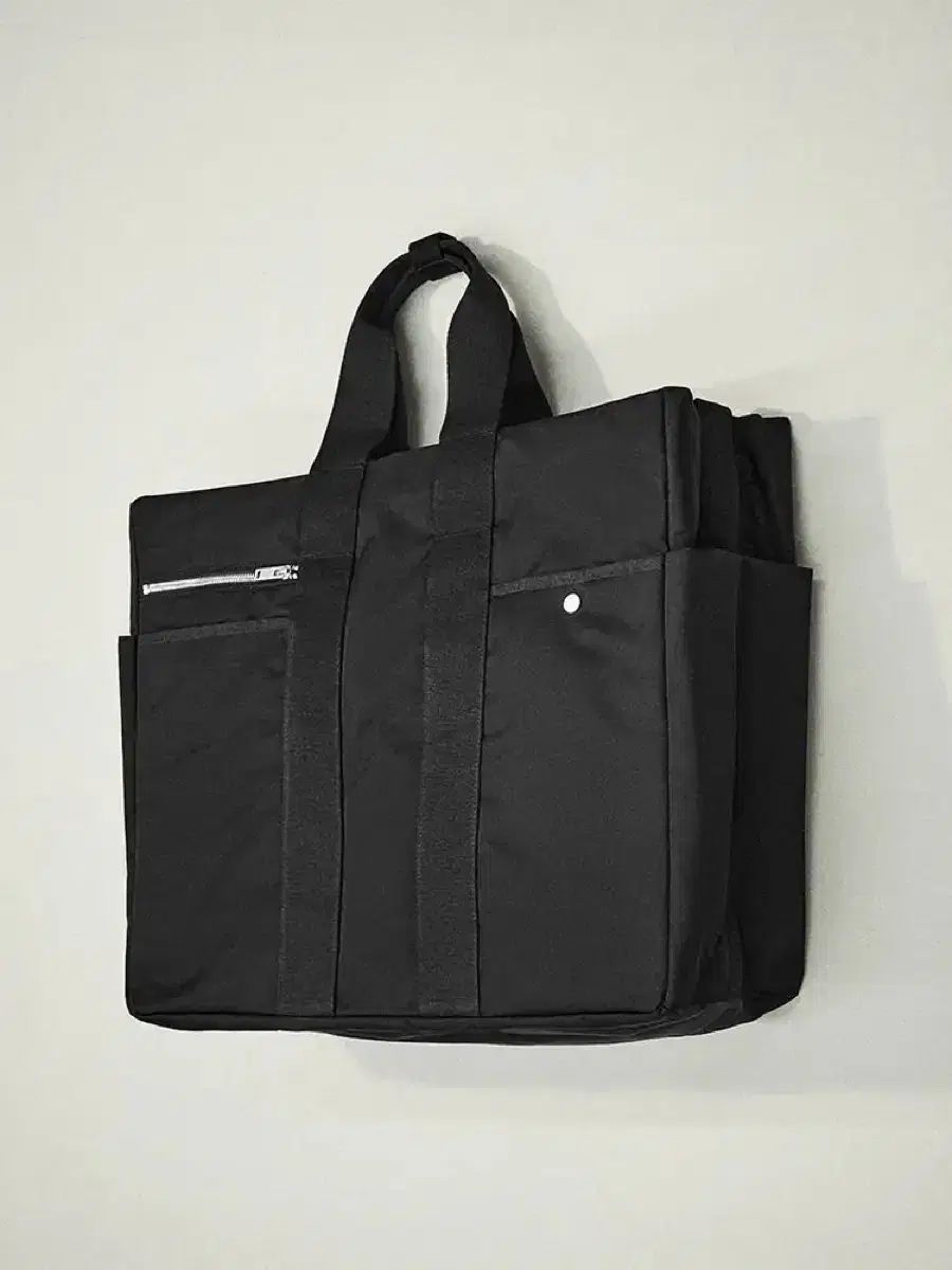 COS holdall back トラベル バッグ