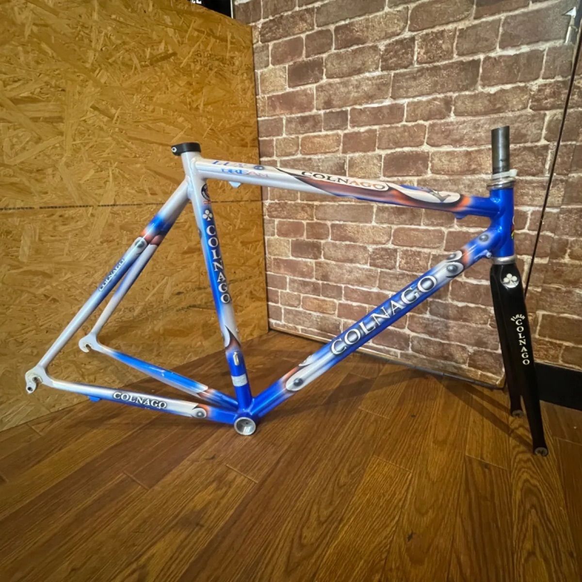 COLNAGO　コルナゴ　MONDO 2.0 モンド  神奈川・引取限定 コルナゴ COLNAGO モンド MONDO 2.0 2018年モデル 46Sサイズ