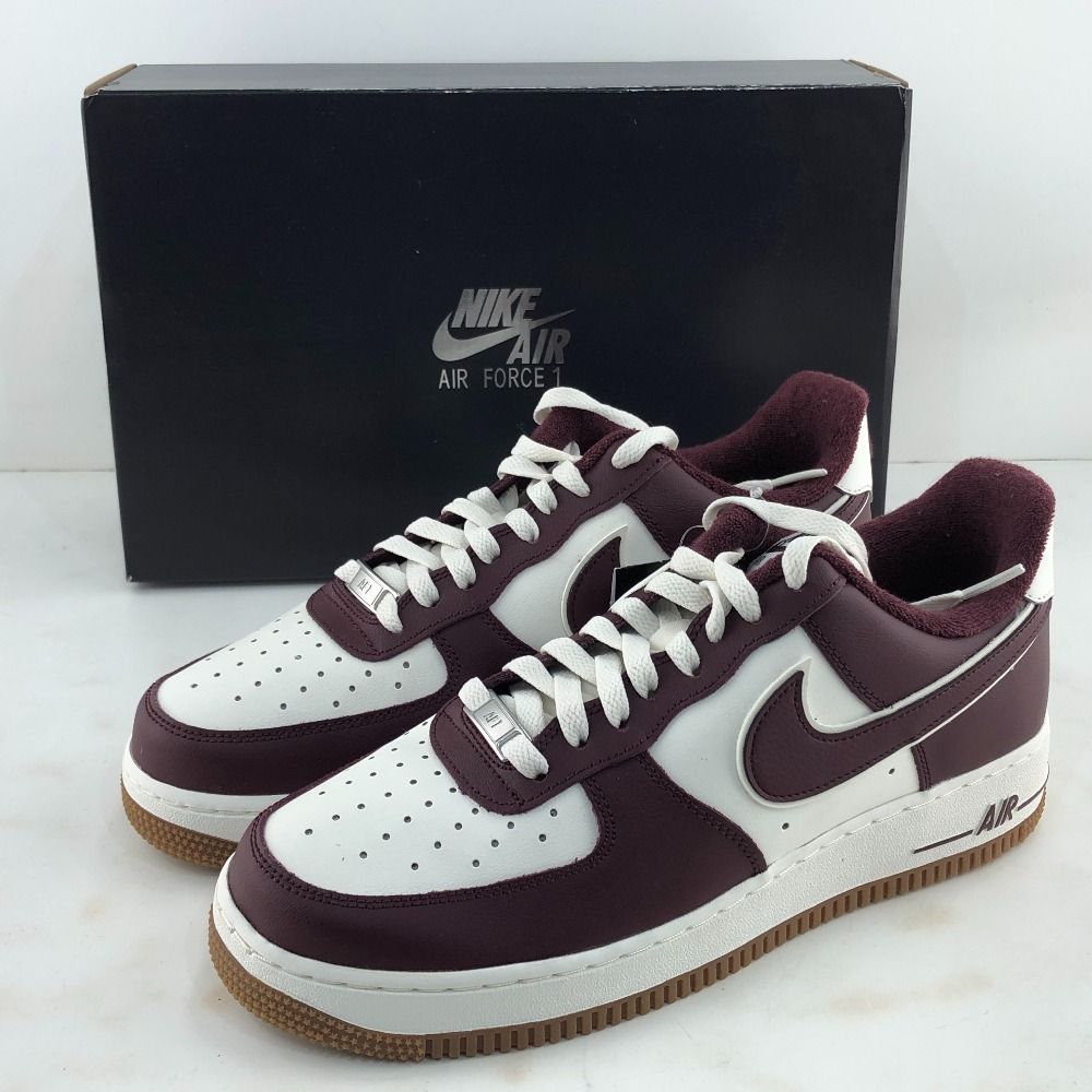 02w14712 ナイキ NIKE AIR FORCE 1 '07 LV8 エア フォース 1 '07