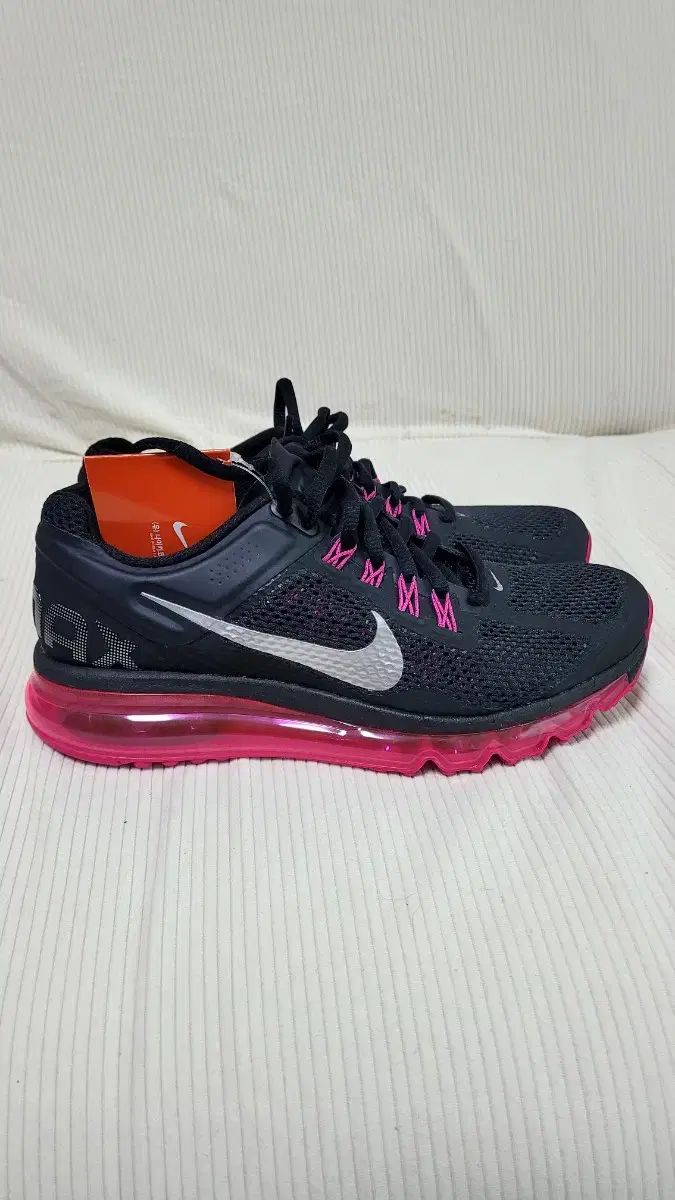 レディース NIKE ナイキ GS エアマックス 2013 黒 ヒュージョン ピンク 240mm