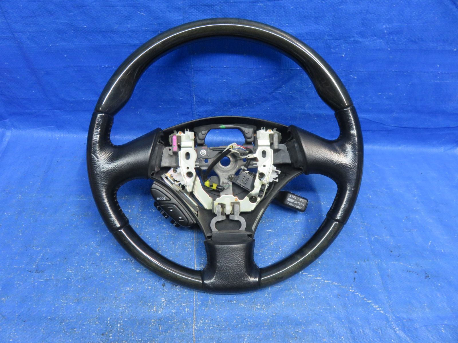 LA6765 レクサス SC430 UZZ40 後期 ウッドコンビハンドル 黒木目調 ステアリング クルコン付 純正