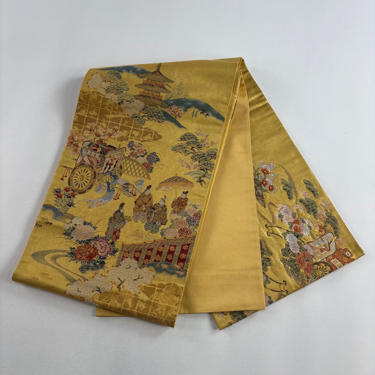 袋帯 美品 秀品 御所車 人物 箔 金糸 金色 六通 正絹 【中古