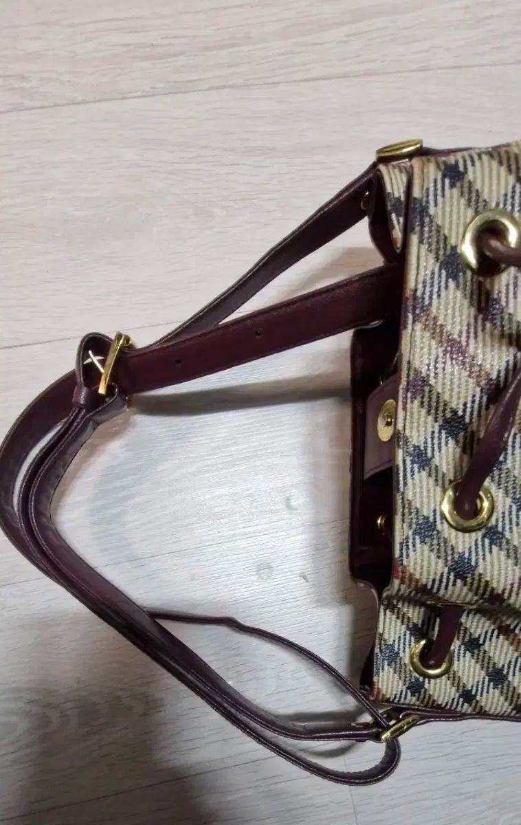 バケットバッグ