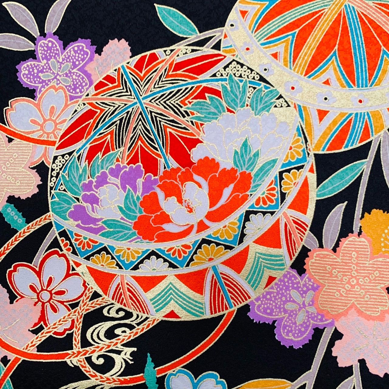 👘 ひな祭り 新品❣️正絹 七五三着物生地 タペストリー 掛け軸 👘 ひな祭り 新品❣️正絹 七五三着物生地 タペストリー 掛け軸