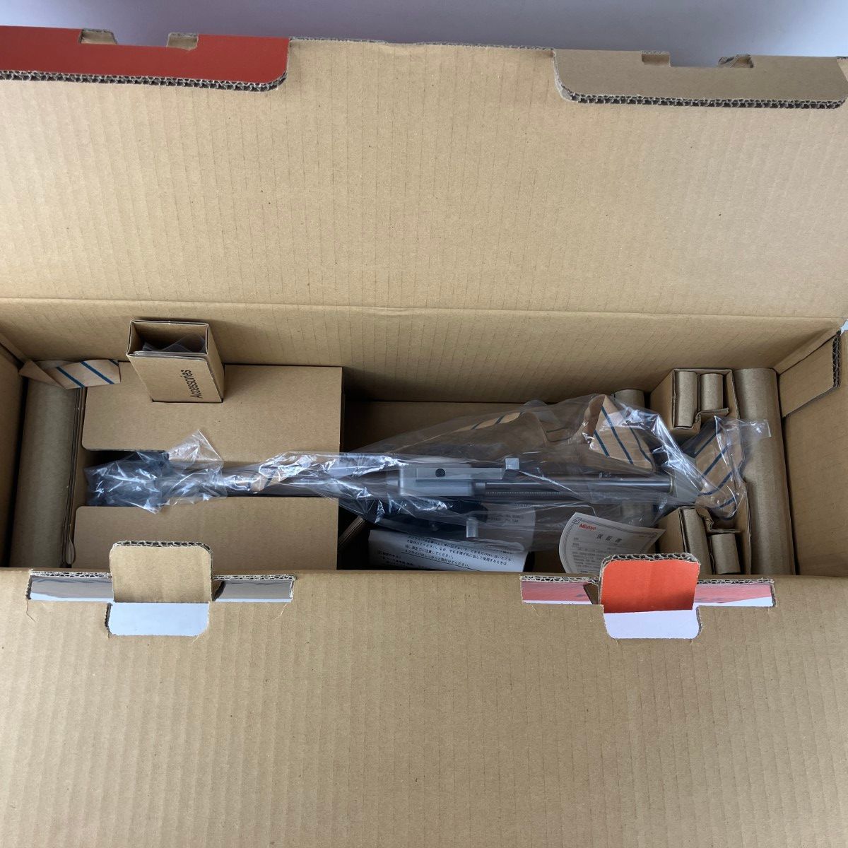 ЗЗMitutoyo 300mm 直読ハイトゲージ 外箱付 HW-30 - メルカリ