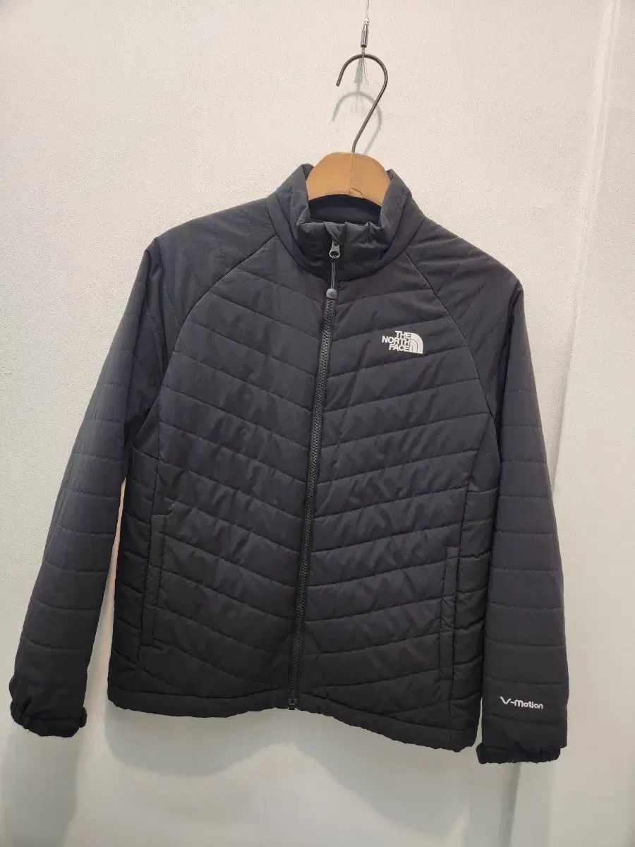 THE NORTH FACE ザノースフェイス 軽量ダウン 160 ブラック V-Motion