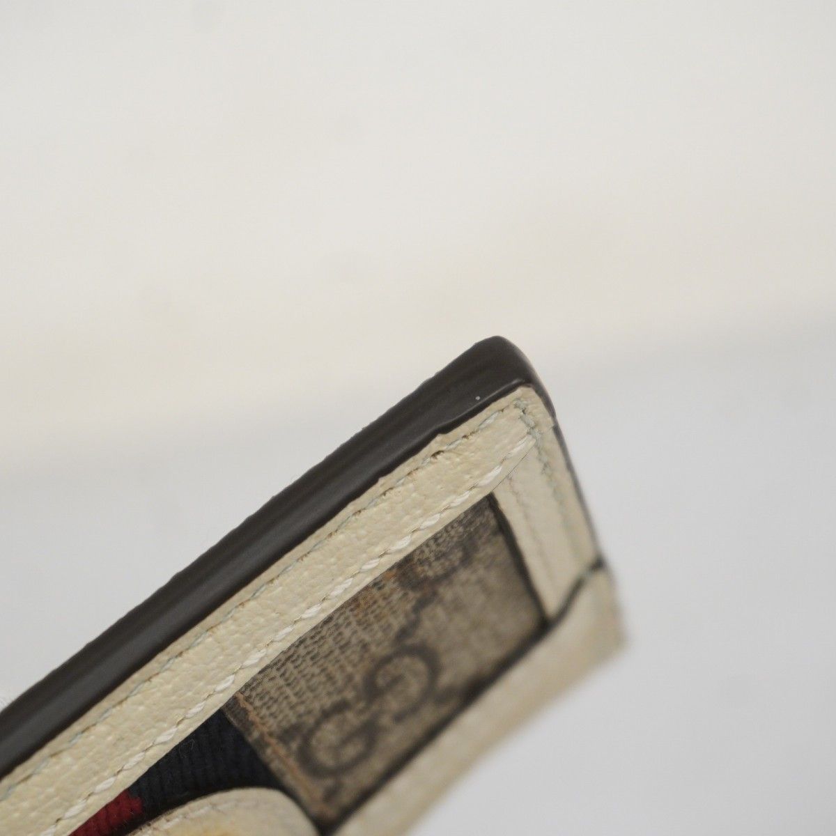 5ce5985】グッチ カードケース ブラウン ホワイト ゴールド金具【中古  