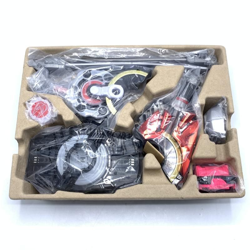 中古】開封)変身ベルト DXデザイアドライバー&DXゾンビレイズ