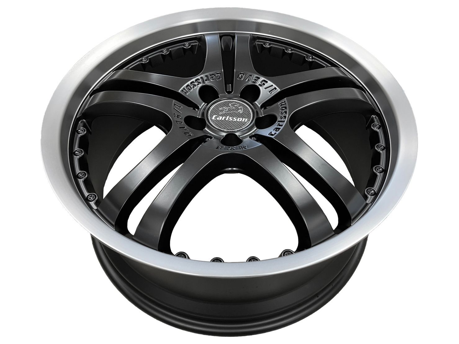 19インチcarlsson(カールソン) ホイール&タイヤ４本セット 19インチcarlsson(カールソン) ホイール&タイヤ4本セット