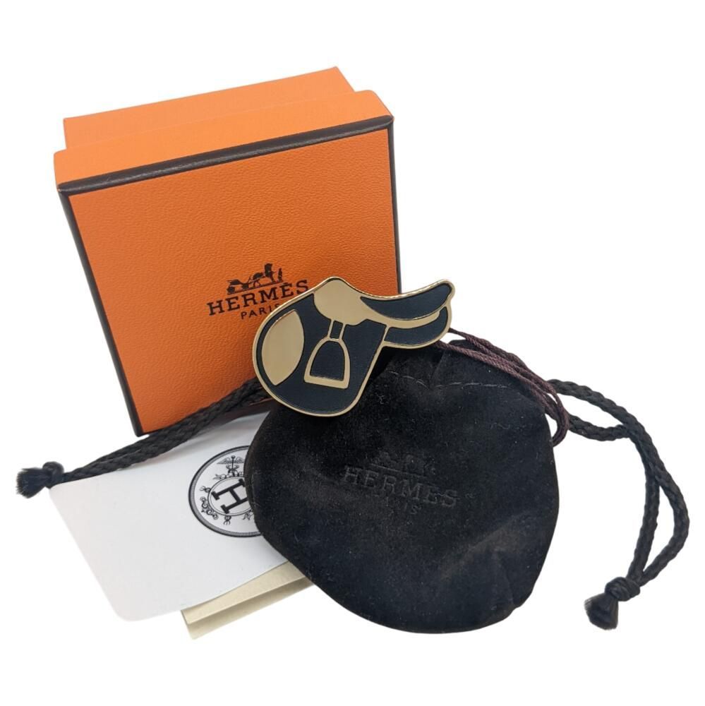 新品未使用　エルメス　スカーフリング　Hシュヴァル　馬　レッド　ブラック スカーフリング 《Hシュヴァル》 | Hermès - エルメス-公式サイト