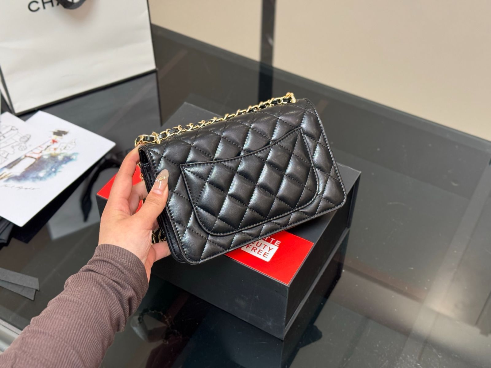 レア限定デザイン♡【CHANEL】24A チェーンウォレット 今日特価】Chanel 24A WOC Wallet On Chain Bag - 24A