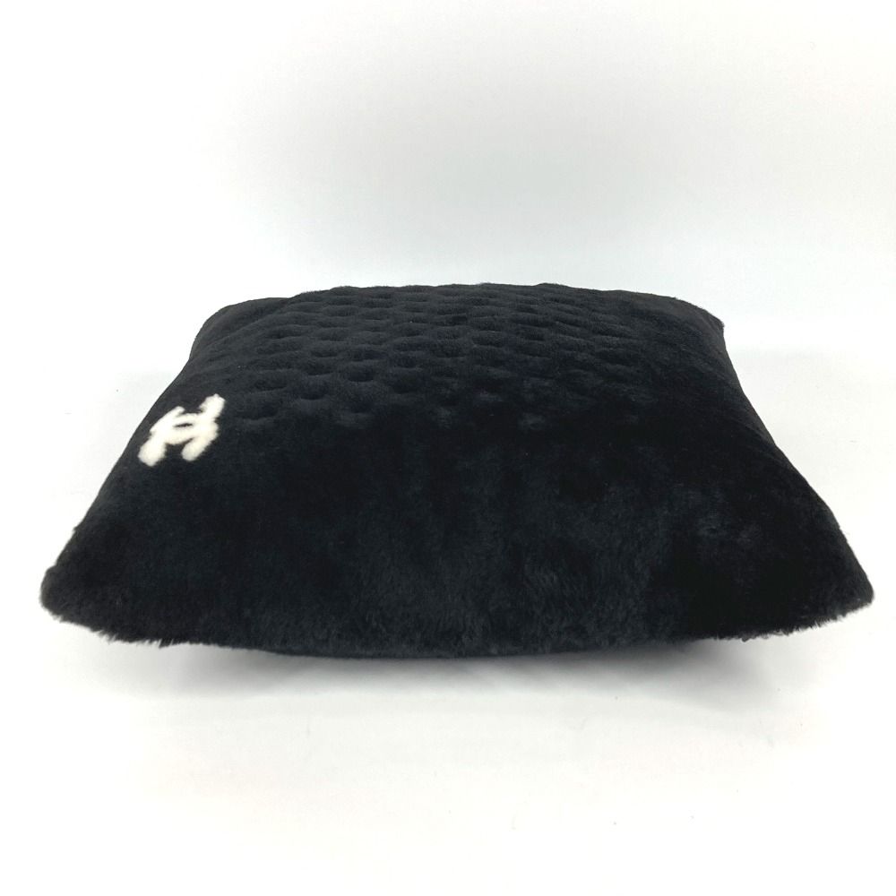 CHANEL シャネル クッション CC ココマーク ロゴ ファー シアリング