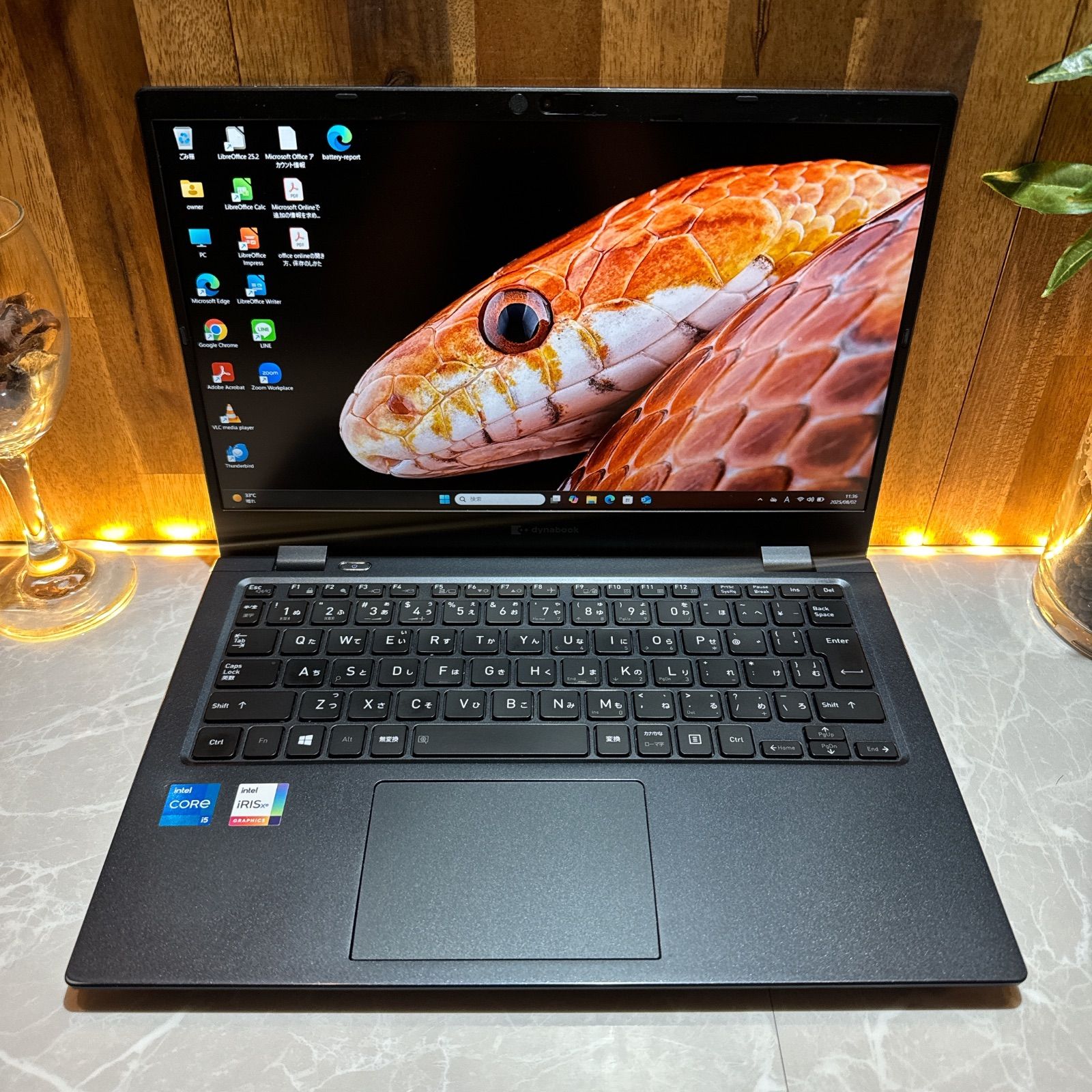 美品TOSHIBA ノートパソコン 第6世代 Core i5 SSD 256GB TOSHIBA 中古