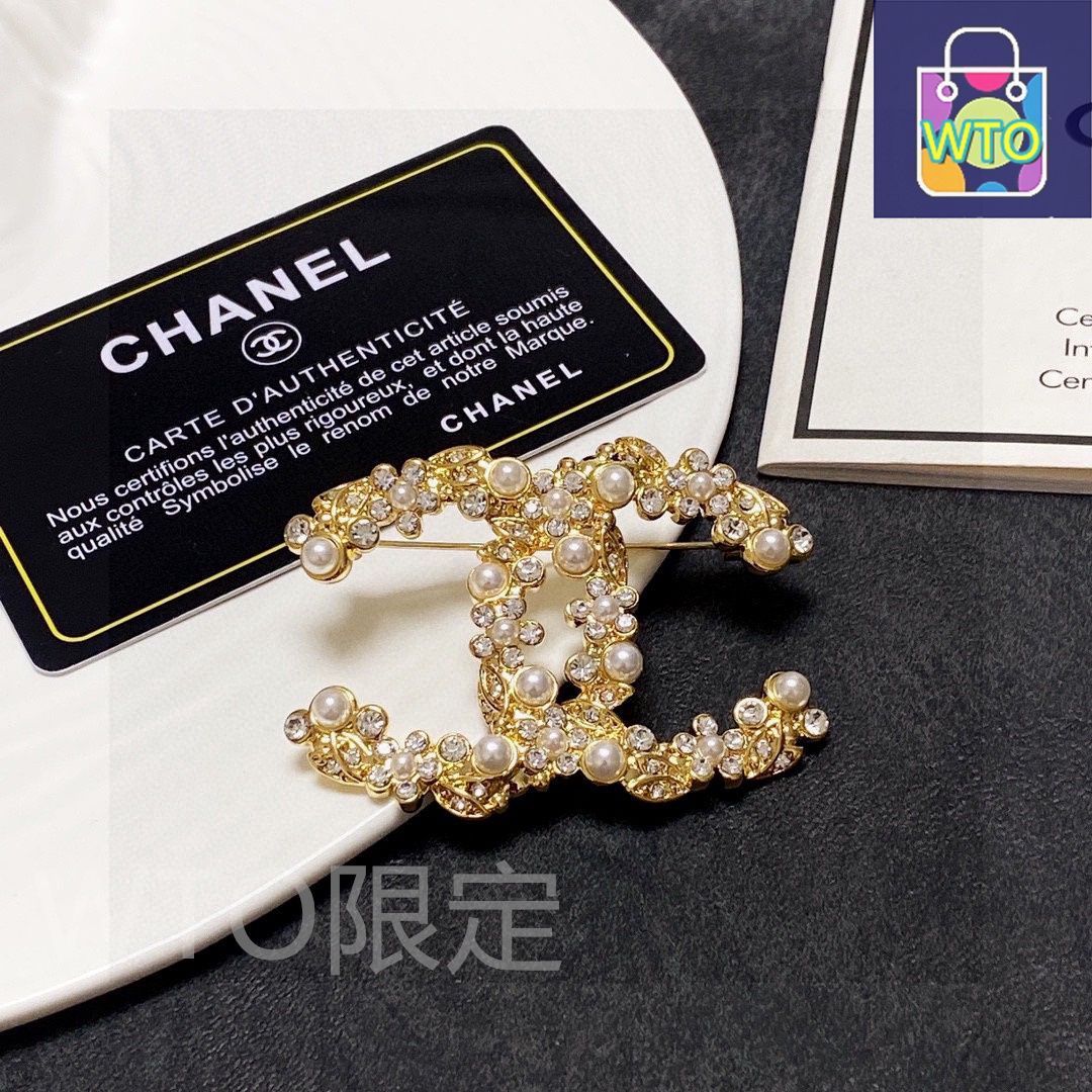 【シンプルで素敵♪】お洒落のアクセントに☆ CHANEL ブローチ 帽子や胸元でキラッと輝く♪】シャネル ゴールド ブローチ