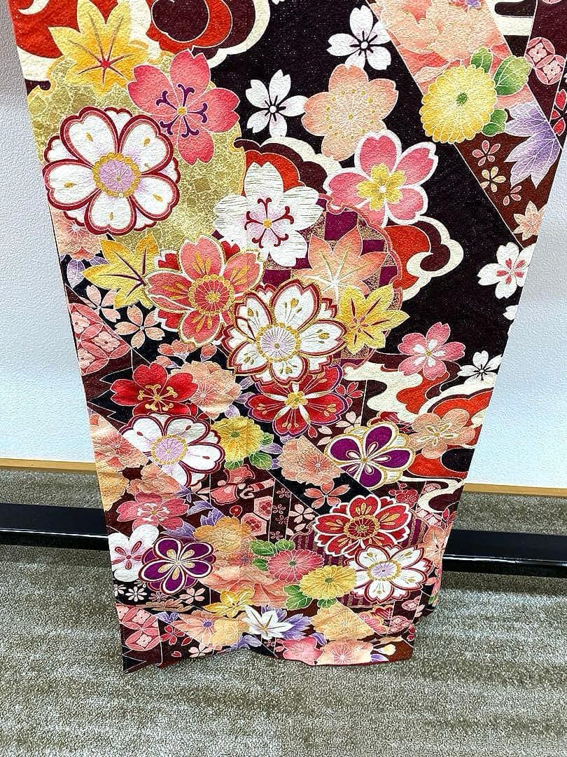 振袖 豪華 銀通し 金駒 金彩 紋意匠 桜 身丈159cm 撥水加工済 - メルカリ