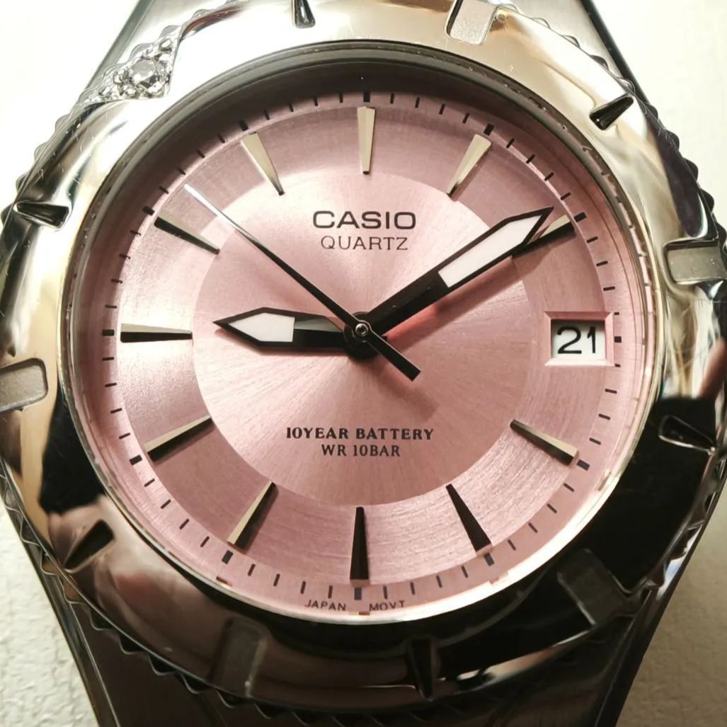 美品 稼働品】CASIO カシオ ピンク文字盤 アナログ時計 クオーツ LTD 