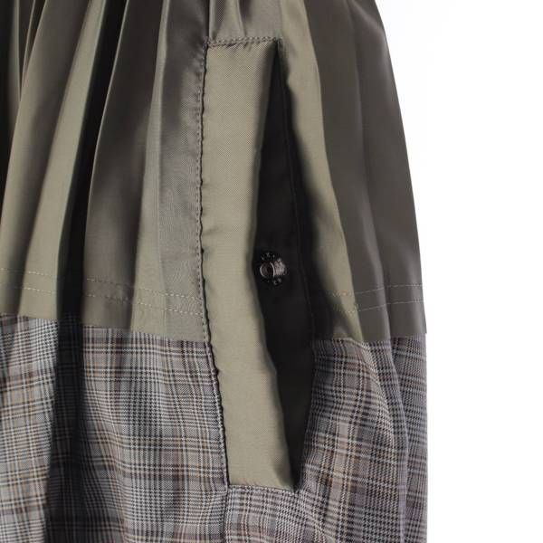 sacai ドッキングプリーツスカート 22-05991 グリーン系チェック柄 sacai ドッキングプリーツスカート 22-05991 グリーン系チェック