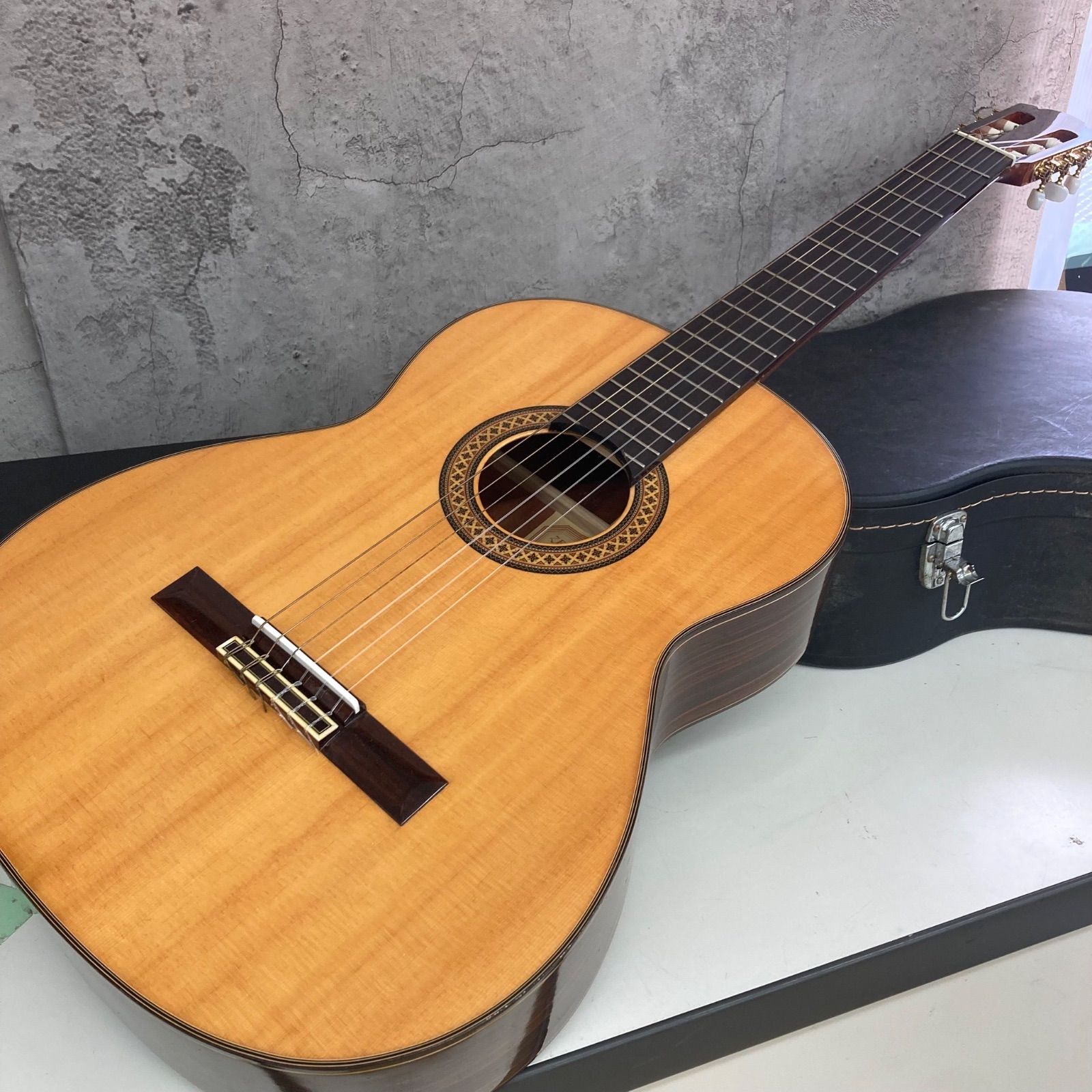 ZEN-ON GUITAR　ZG-300　クラシックギター　ゼンオンギター　ジャングルジャングル貝塚店　貝塚市　二色浜 ZEN-ONクラシックギターZG-300 程度美品 - メルカリ