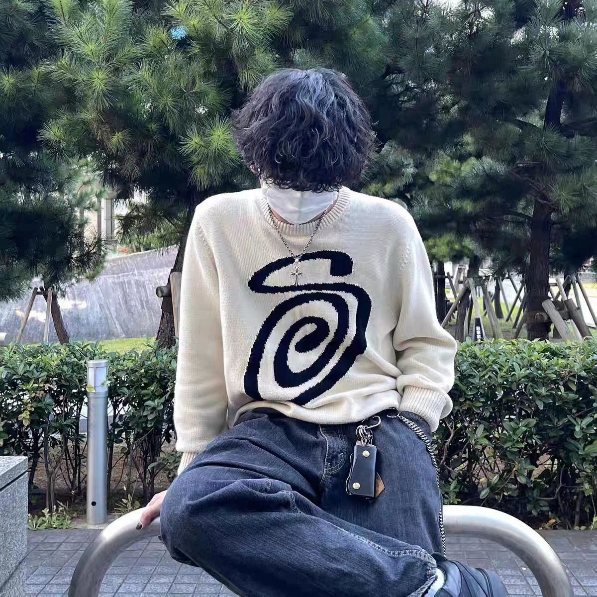 STUSSY CURLY SWEATER 白ニット セーターユニセックス L STUSSY CURLY