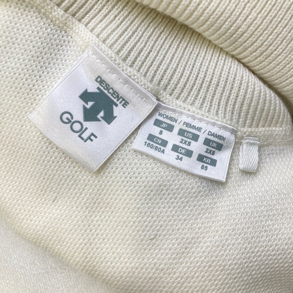 デサント　黒白　長袖ハイネックニット　Mサイズ　DESCENTE ゴルフ デサント 黒白 長袖ハイネックニット Mサイズ DESCENTE ゴルフ