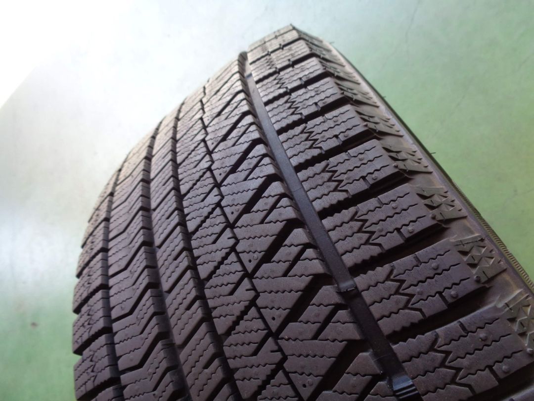 1台限定！30系アルファード純正 18インチ 235/50R18 ブリヂストン