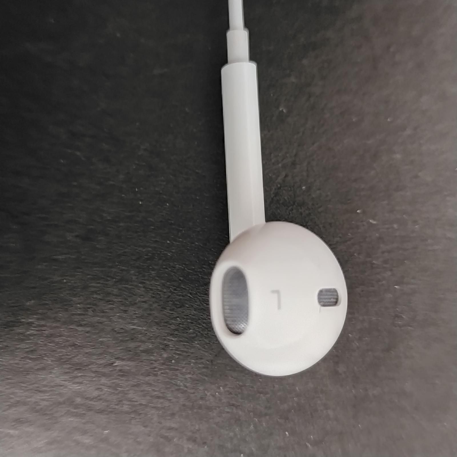 iPod touch 16GB (第5世代, Mid 2013) マニュアルとダウンロード