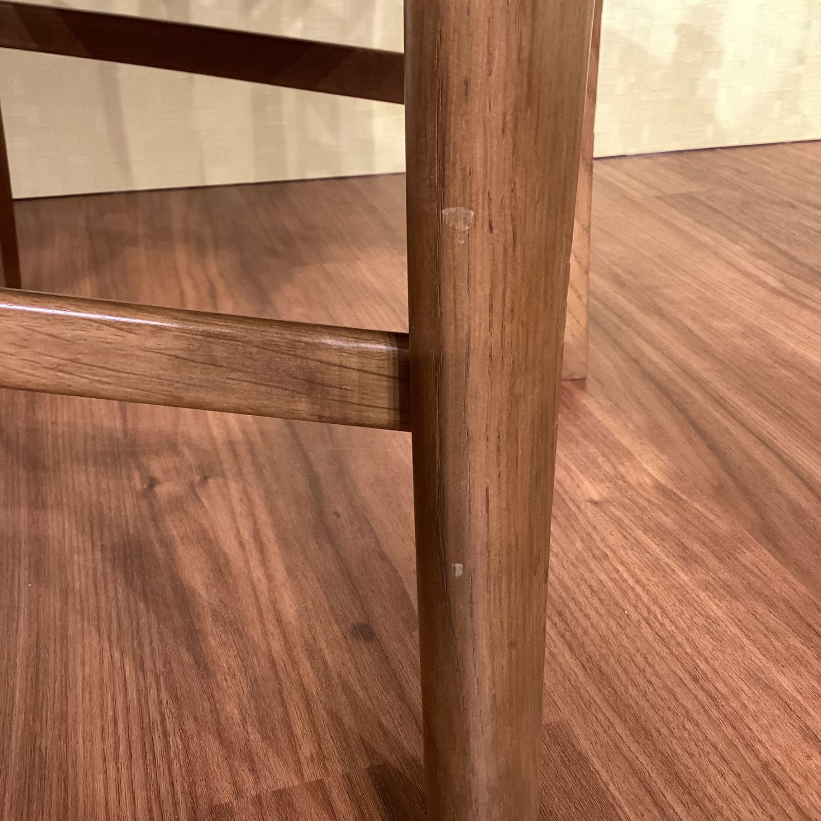 | 家具ユーズド家具|カリモク家具食堂椅子|ダイニングチェア|革張りチェア|肘無チェア|補修済み