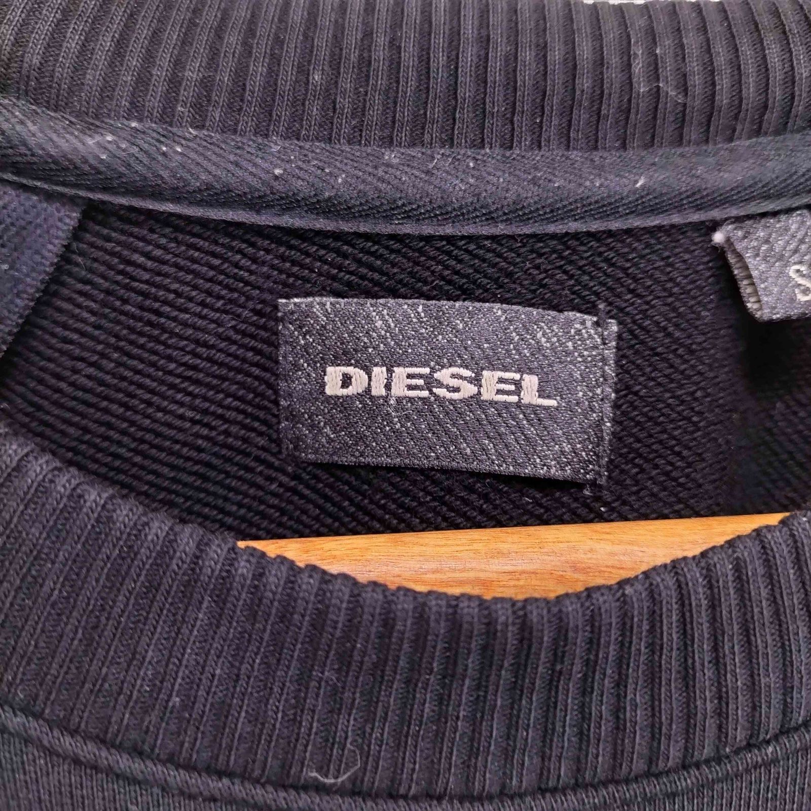 ディーゼル DIESEL ショルダージップラインラグランスウェット メンズ 