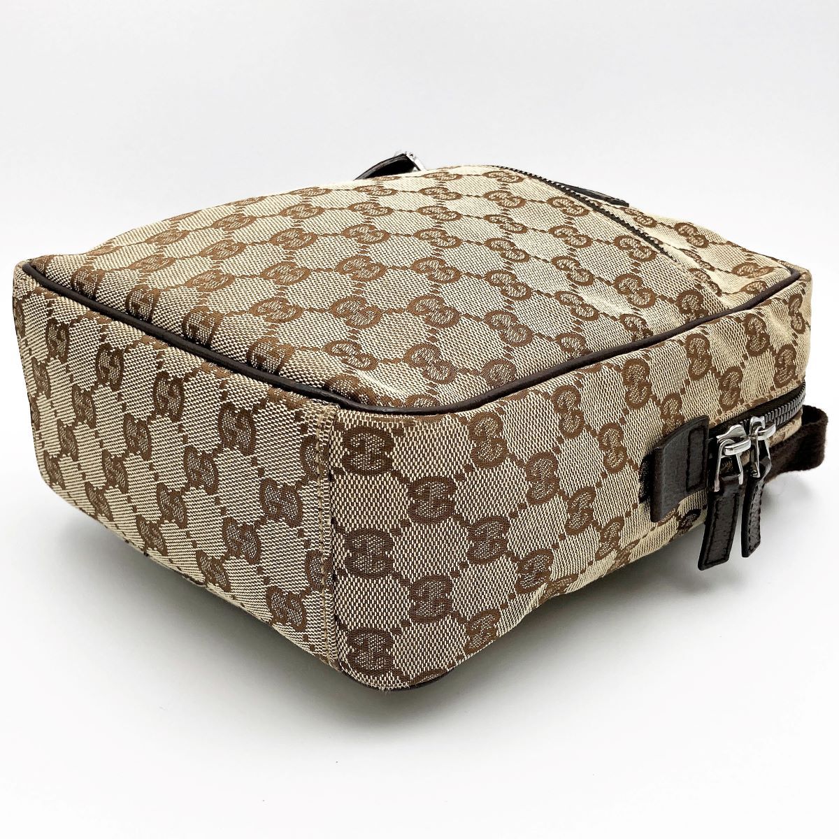 中美品 GUCCI グッチ GG柄 ショルダーバッグ 斜め掛け バッグ