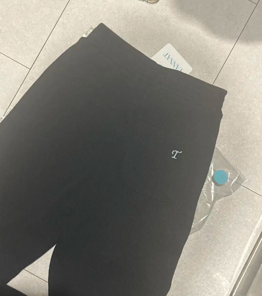 パンツ