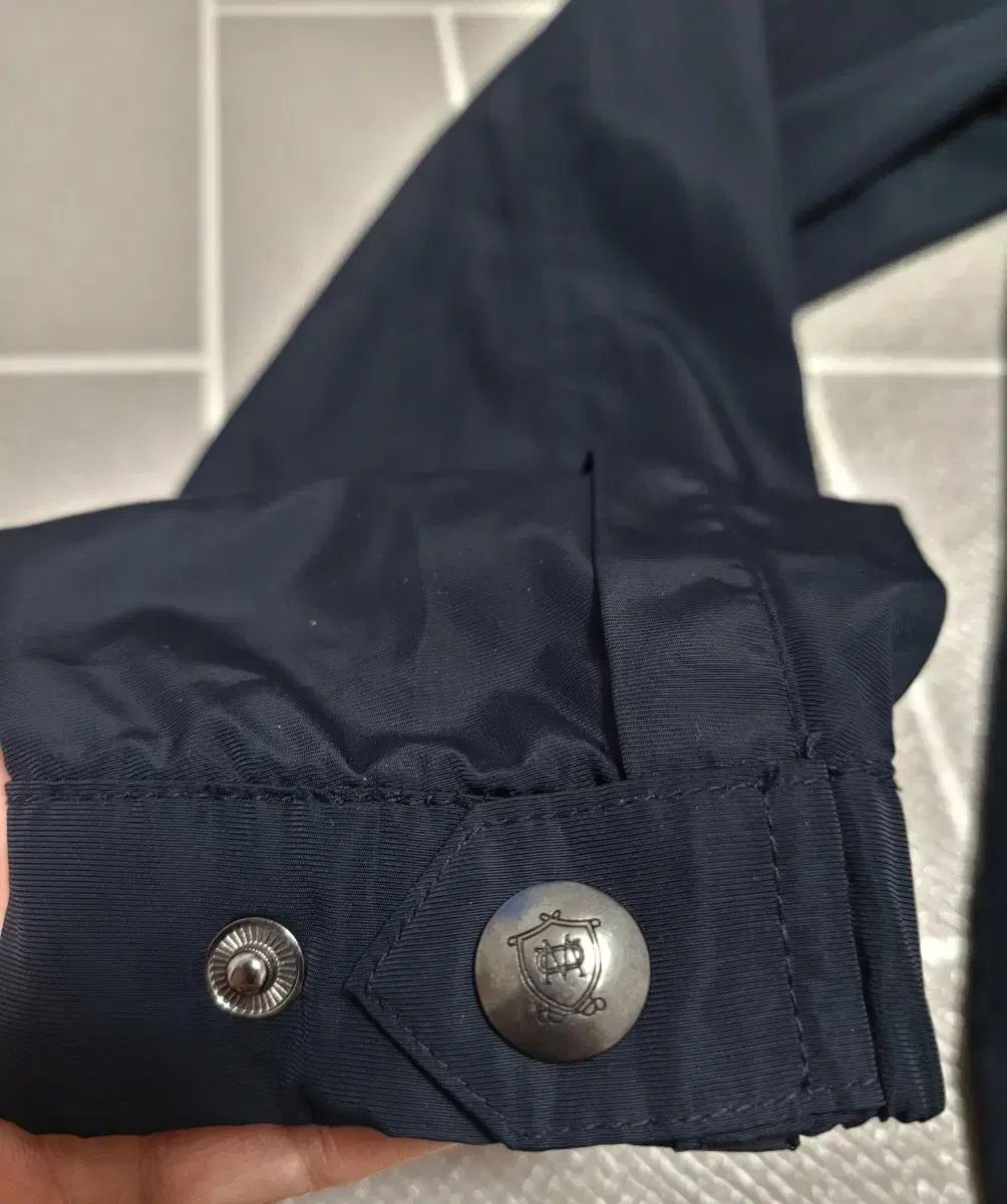 ドゥッティ ブルゾン