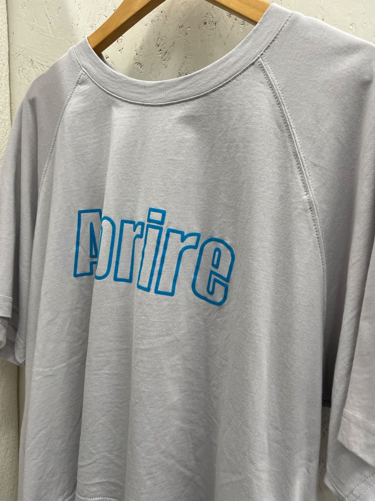 お得】 か69 Vin/ヴァン 半袖カットソー size9号 グレー 英字