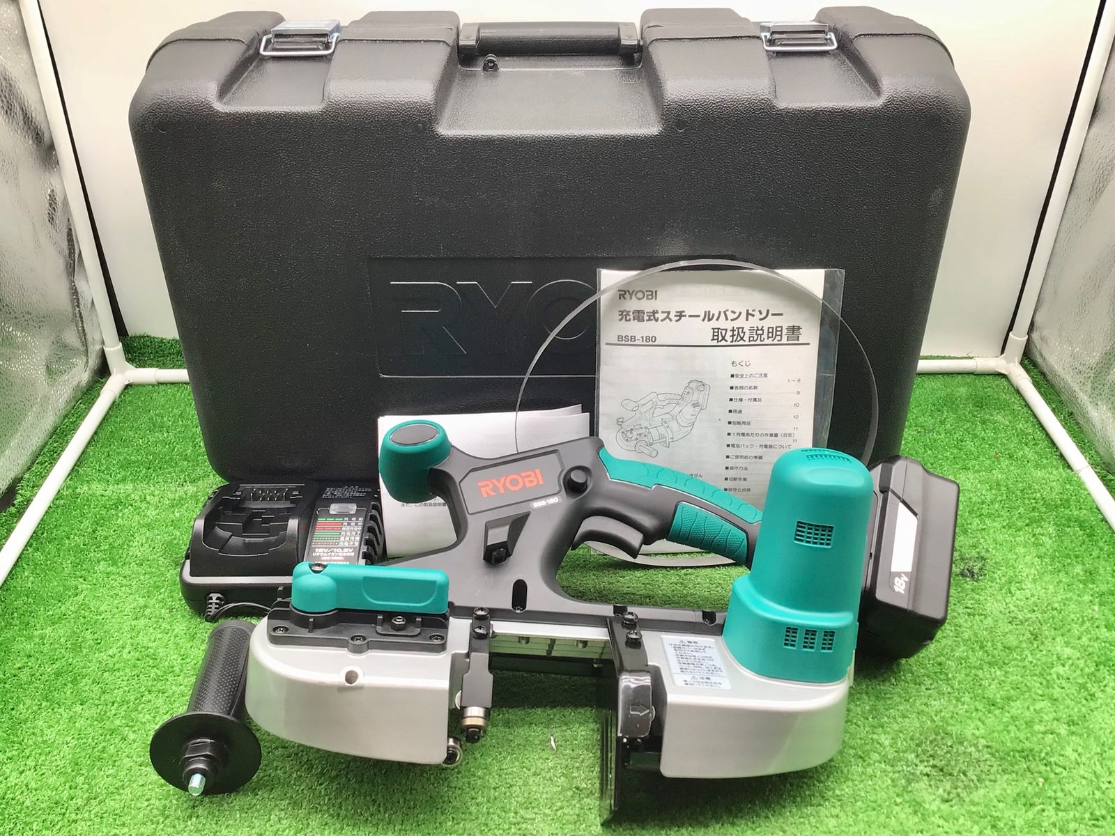 【未使用領収書発行可】RYOBI/リョービ 18v充電式スチールバンドソー フルセット BSB-180 [ITCTN8GJSRVR][エコツール笠寺店]
