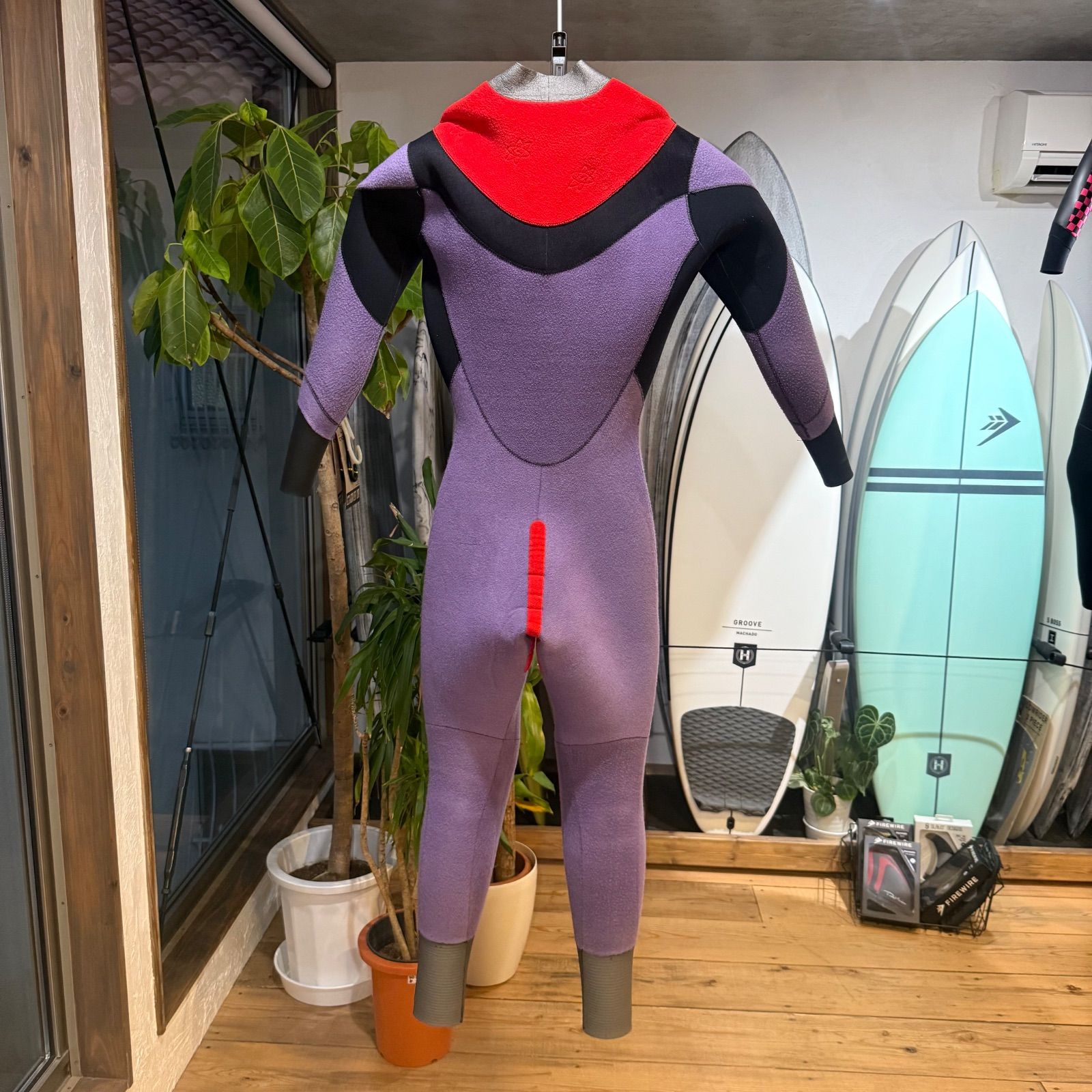 中古 ウエットスーツ セミドライ GLARE グレアー 国産 WOMEN Mサイズ