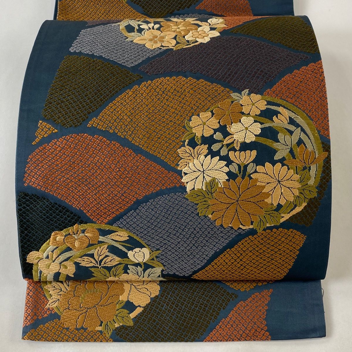 美品　高級　袋帯　刺繍　花柄　カラフル　正絹 正絹 金色 花柄 鳥刺繍 袋帯 未仕立て品 - メルカリ