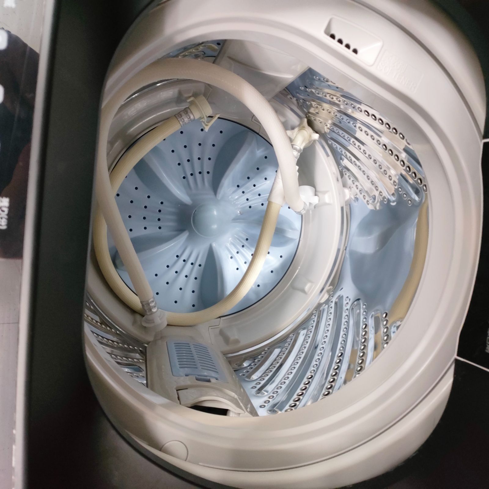 ◇ Hisense ハイセンス 洗濯機 5.5kg 2022年製 HW-G55EK - スリーエス