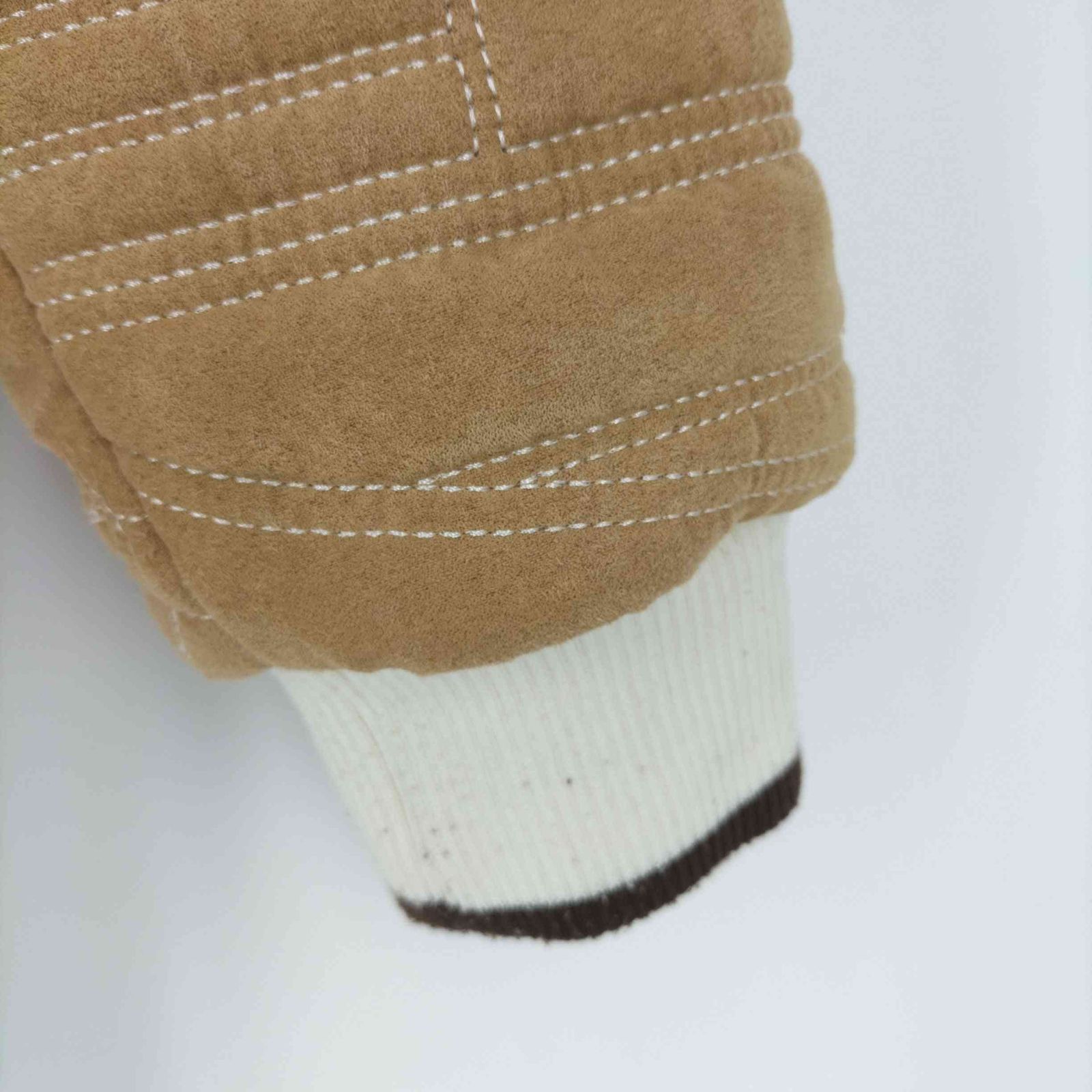 ペレペレ pelle pelle Cadillac ESCALADE キャデラック