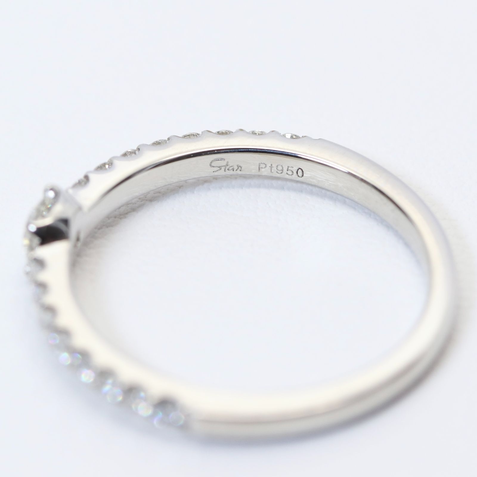 スタージュエリーD0.30CT プラチナダイヤリングハーフエタニティ スタージュエリー ダイヤ 0.30ct ハーフエタニティ リング/24