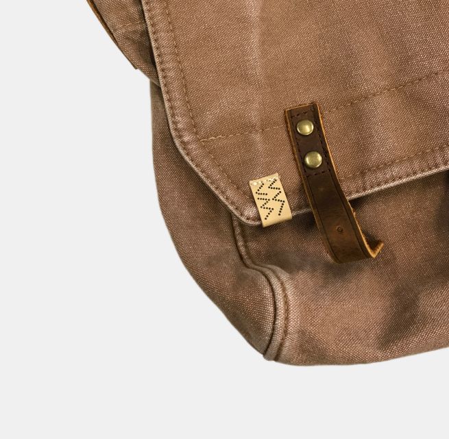 visvim KAYENTA SHOULDER BAG (M) LT.BROWN - メルカリ