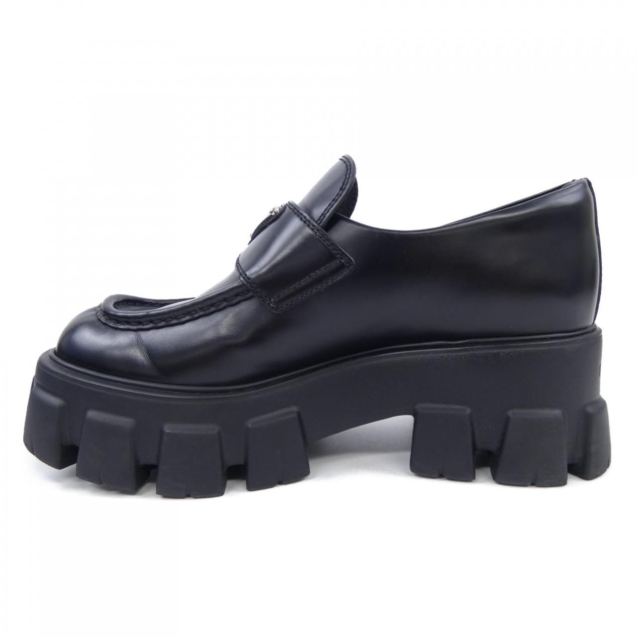 プラダ PRADA モノリス ローファー トライアングルロゴ 1D649M シューズ